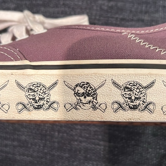 Vans Limited Edition Purple Sneaker with Pirate Sole - Men’s 6.5/ Women’s 8 - Picture 8 of 8
